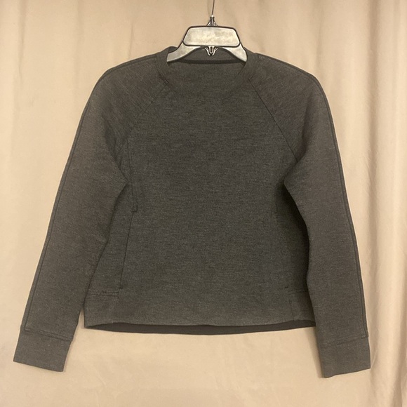 Lululemon On Track Crew Neck Sweatshirt, Size 6, Color Heathered Black - Picture 3 of 13